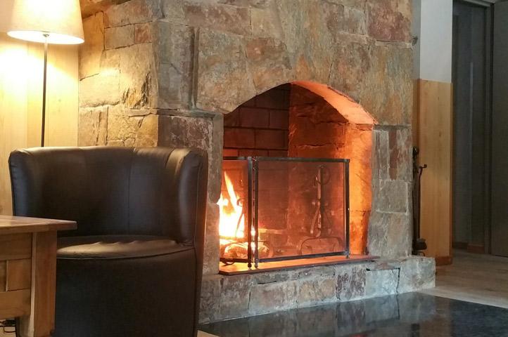 Fireplace corner